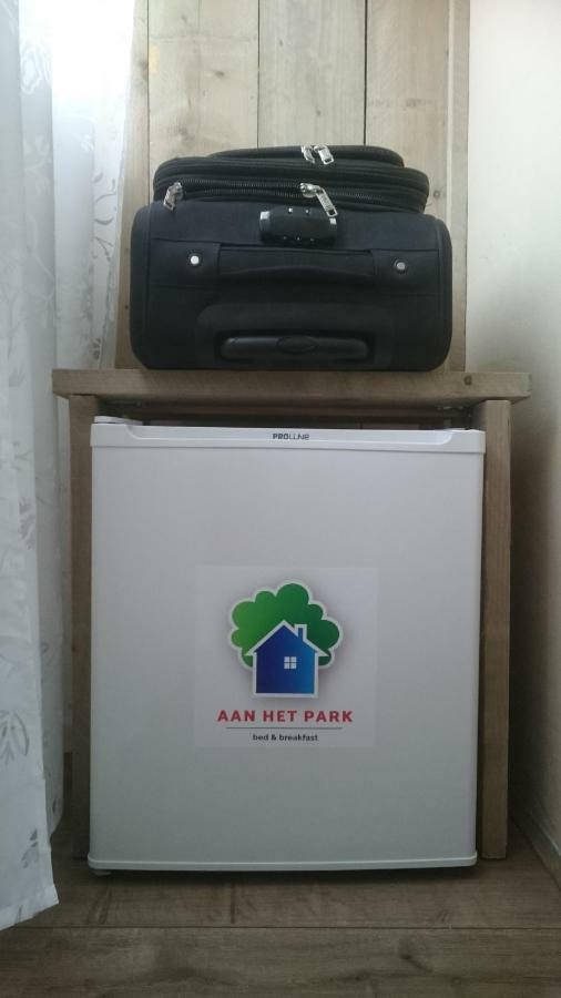 B&B Aan Het Park Эйндховен Экстерьер фото